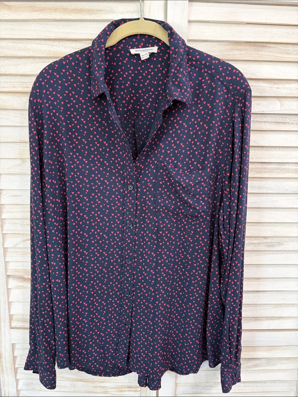 beachlunchlounge Navy Button-Down Shirt with Pink Heart Print